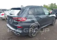 2022 BMW X5 фото