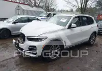 2022 BMW X5 photo
