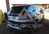 2022 BMW X5 фото