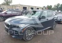 2022 BMW X5 фото