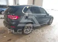 2022 BMW X5 photo