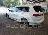 2022 BMW X7 фото