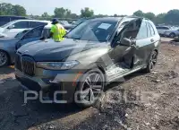 2022 BMW X7 фото
