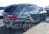 2022 BMW X5 фото