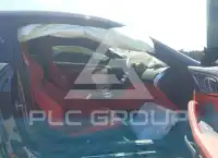 2022 BMW M8 фото