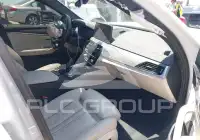 2022 BMW 550M фото