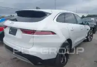 2022 Jaguar F-PACE photo