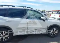 2022 Subaru Forester фото