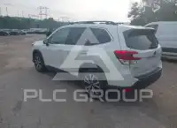 2022 Subaru Forester фото
