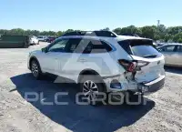 2022 Subaru Outback photo