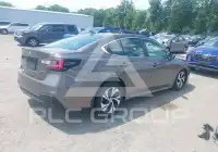 2022 Subaru Legacy фото