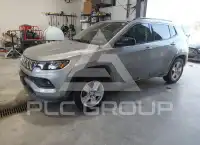 2022 Jeep COMPASS photo
