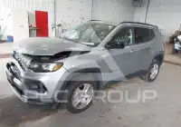 2022 Jeep COMPASS фото
