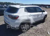 2022 Jeep COMPASS photo