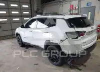 2022 Jeep COMPASS фото