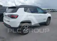 2022 Jeep COMPASS фото