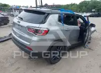 2022 Jeep COMPASS фото