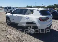 2022 Jeep COMPASS photo