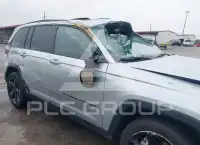 2022 Jeep Grand Cherokee фото