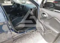 2022 Jeep CHEROKEE photo