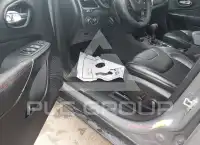 2022 Jeep CHEROKEE фото