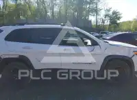 2022 Jeep CHEROKEE photo