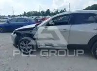 2022 Mazda CX-30 photo