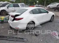 2022 Mazda 3 photo