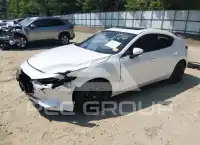 2022 Mazda 3 фото