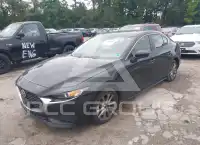 2022 Mazda 3 фото