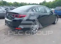 2022 Mazda 3 photo