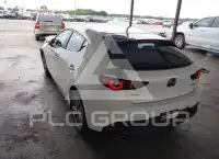 2022 Mazda 3 фото