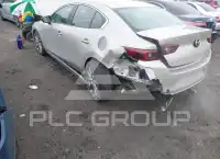 2022 Mazda 3 фото