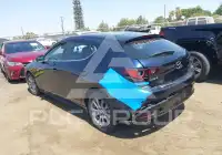 2022 Mazda 3 photo
