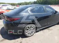 2022 Mazda 3 фото