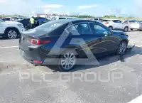 2022 Mazda 3 фото