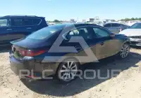 2022 Mazda 3 фото