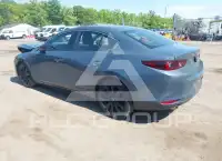 2022 Mazda 3 photo