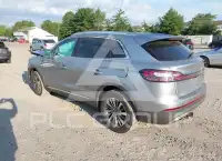 2022 Lincoln NAUTILUS photo