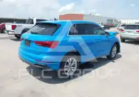 2022 Audi Q3 фото