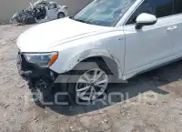 2022 Audi Q3 фото