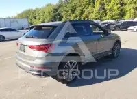 2022 Audi Q3 фото