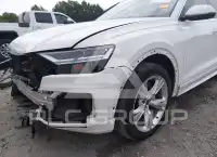 2022 Audi Q8 фото