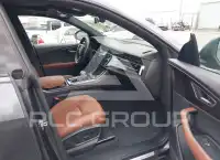 2022 Audi Q8 фото