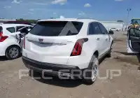 2022 Cadillac XT5 фото