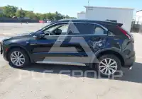 2022 Cadillac XT4 фото