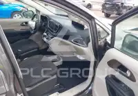 2022 Chrysler VOYAGER фото