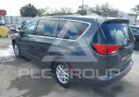 2022 Chrysler VOYAGER фото