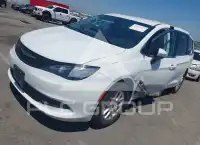 2022 Chrysler VOYAGER фото