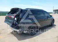2022 Chrysler PACIFICA photo